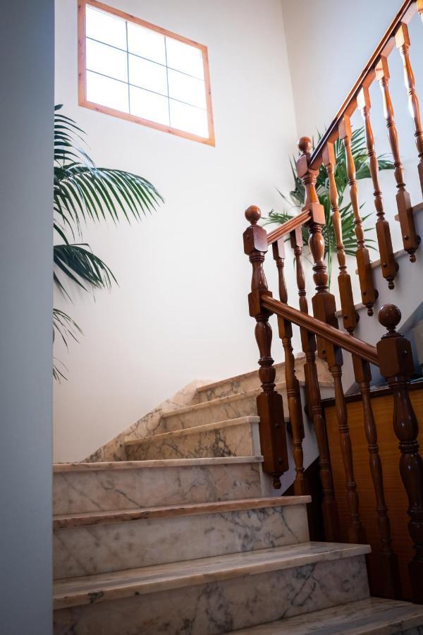 Hostal Cabo Roche كونيل ذي لا فرونتيرا المظهر الخارجي الصورة