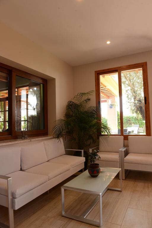 Hostal Cabo Roche كونيل ذي لا فرونتيرا المظهر الخارجي الصورة